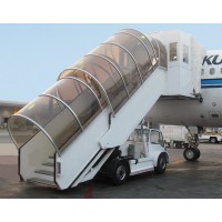 航空旅客登機梯